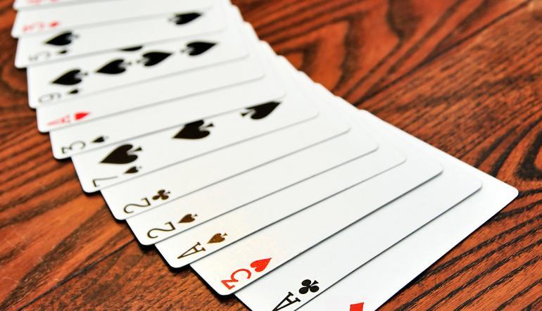 Cartas royal flush. jogo de cartas, cartas na mesa. poker e blackjack,  cartas de jogar.