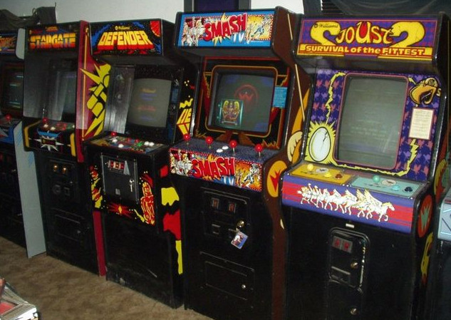 Máquinas de jogos arcade com bonecas
