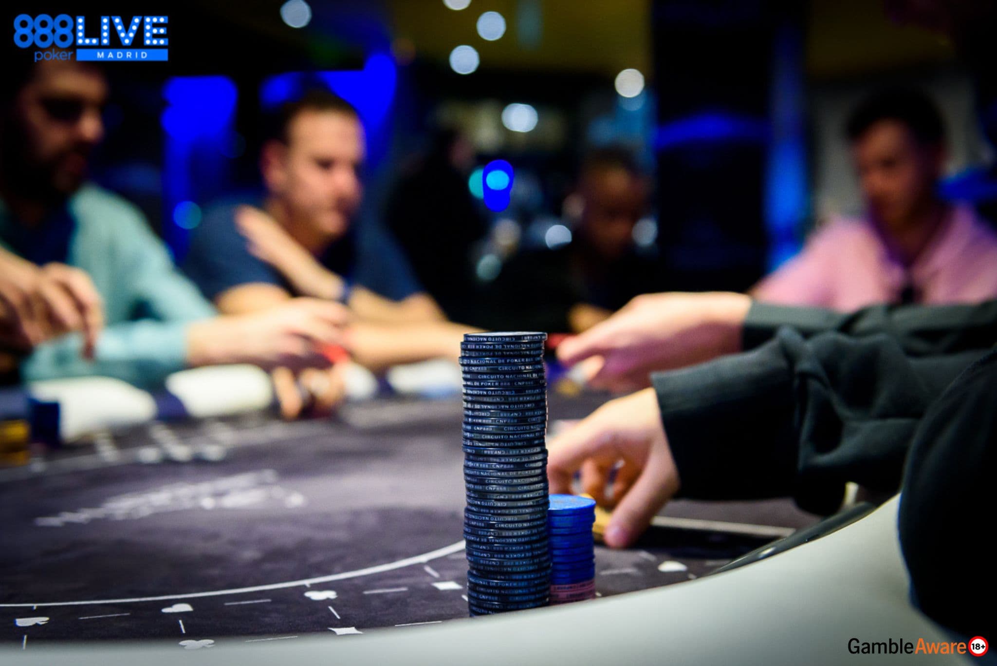 stack fichas poker
