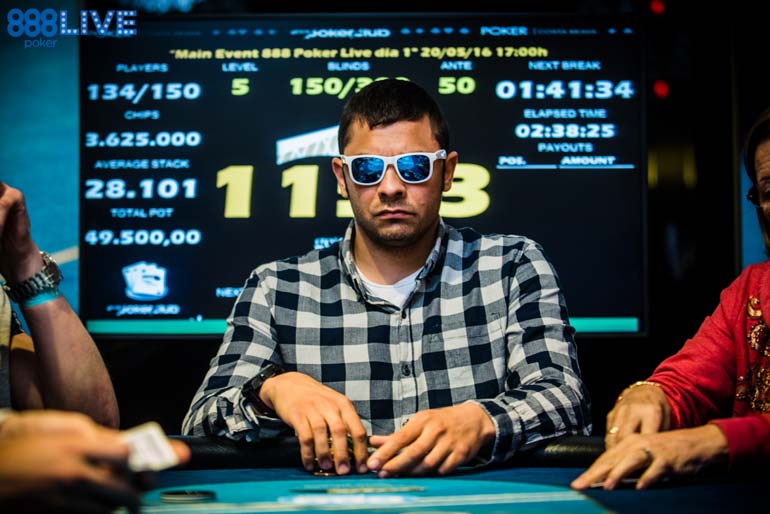 888live costa brava jogador poker oculos