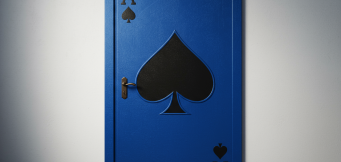 door card poker