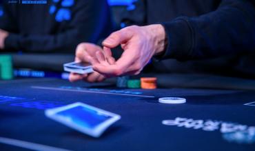 Downcard no Poker: Cartas Ocultas que Definem o Jogo